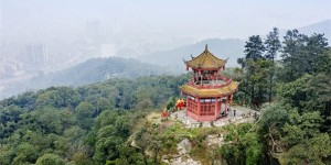 9月，泸县玉蟾山风景区对所有老师免费开放！