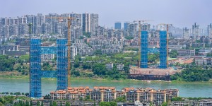 总投资约212亿元！泸州2025年中心城区城建计划出炉，涉及过江大桥、人行天桥、公园……