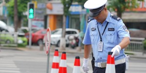 护航中考 泸州这些区域今天起实行临时交通管制