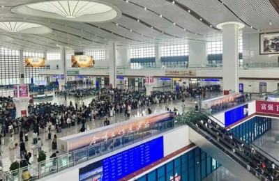 新增北京方向夜间动车丨“五一”期间，泸州站再加开52趟列车→